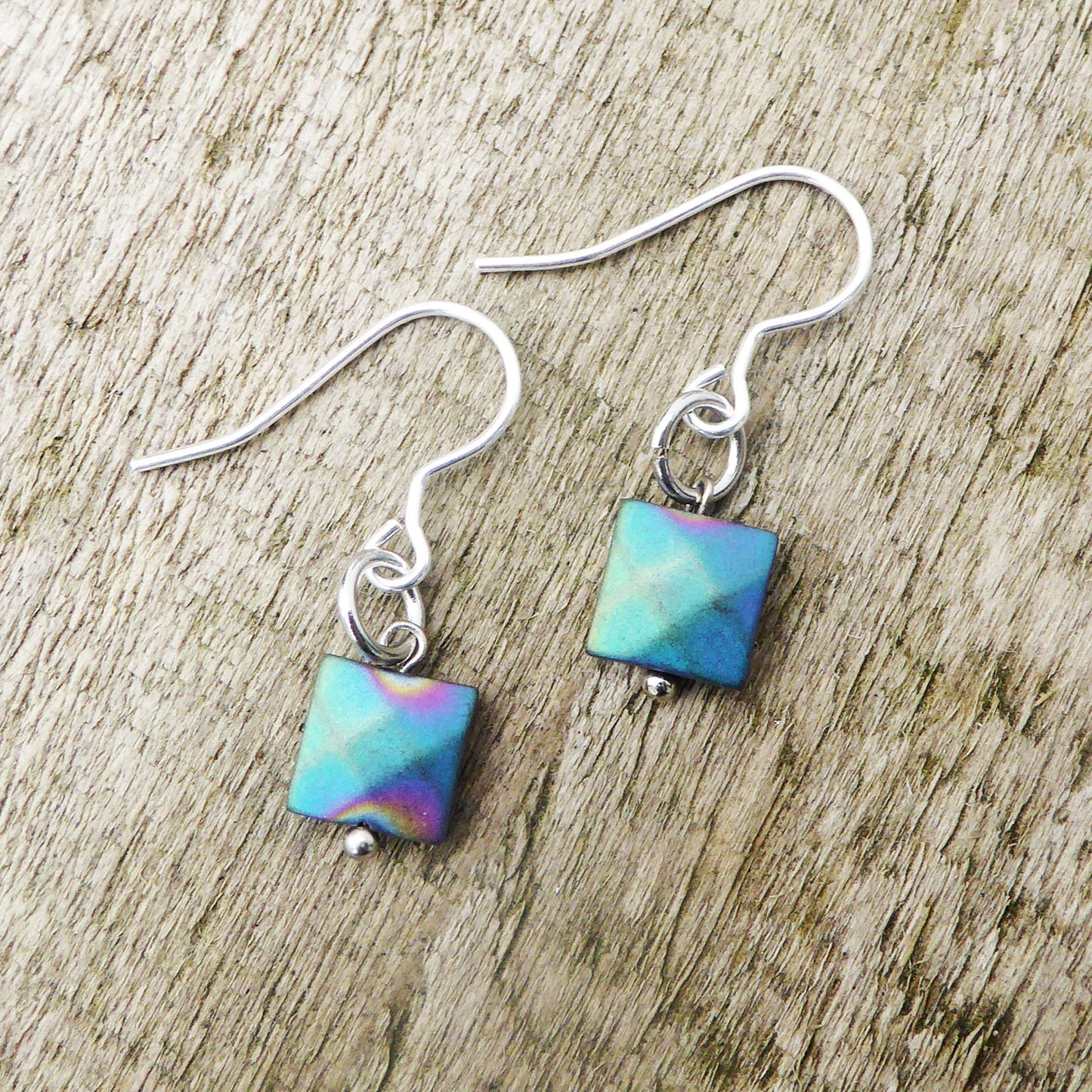 Faceted hematite square earrings