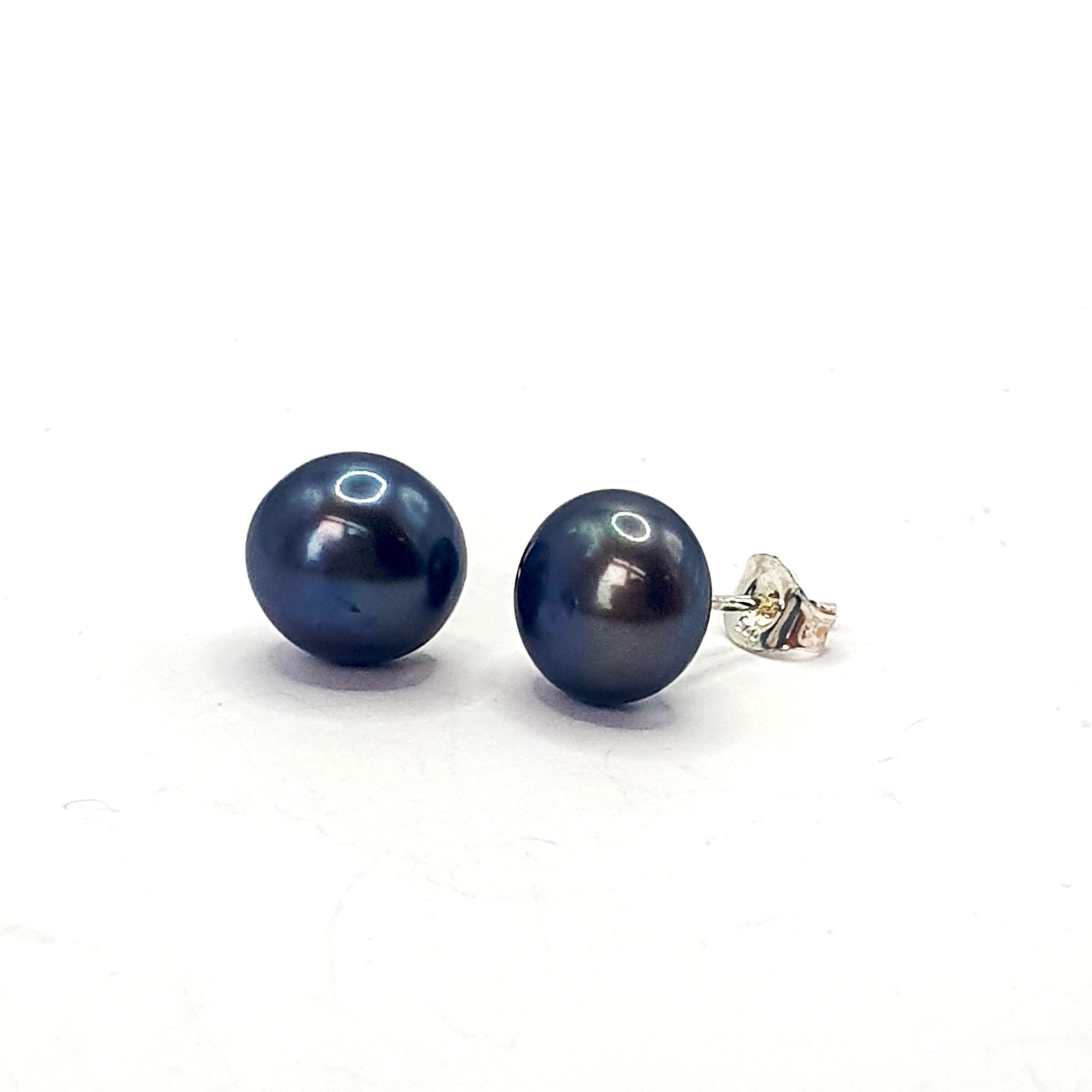Peacock freshwater pearl stud earrings