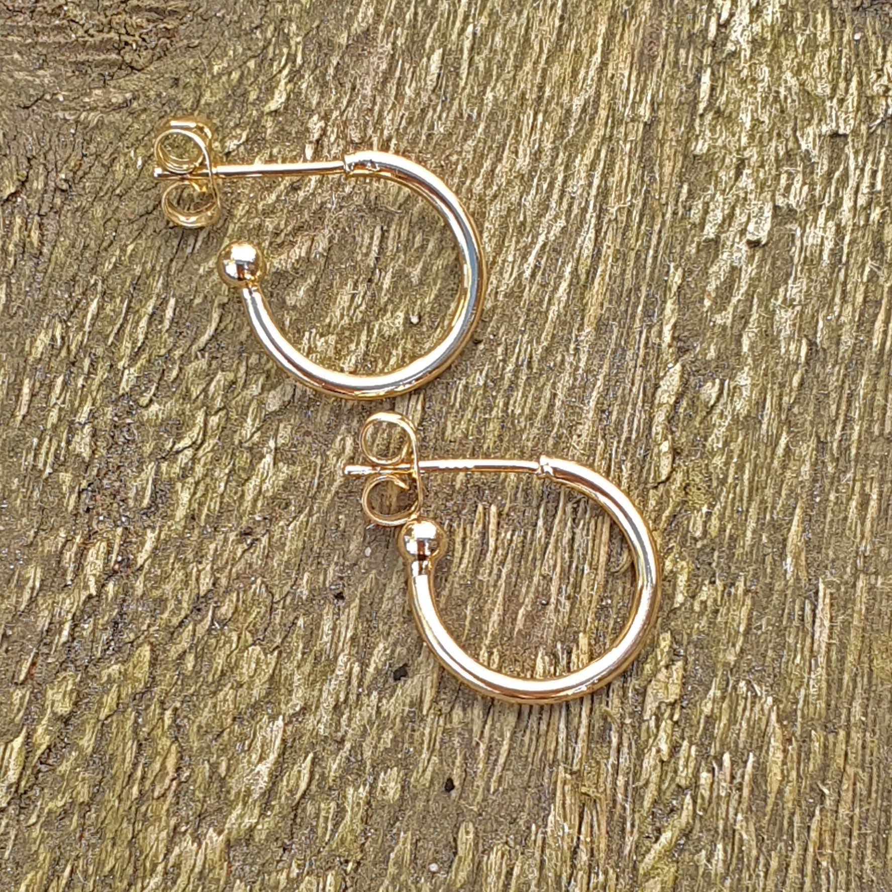15mm gold plated hoop earrings