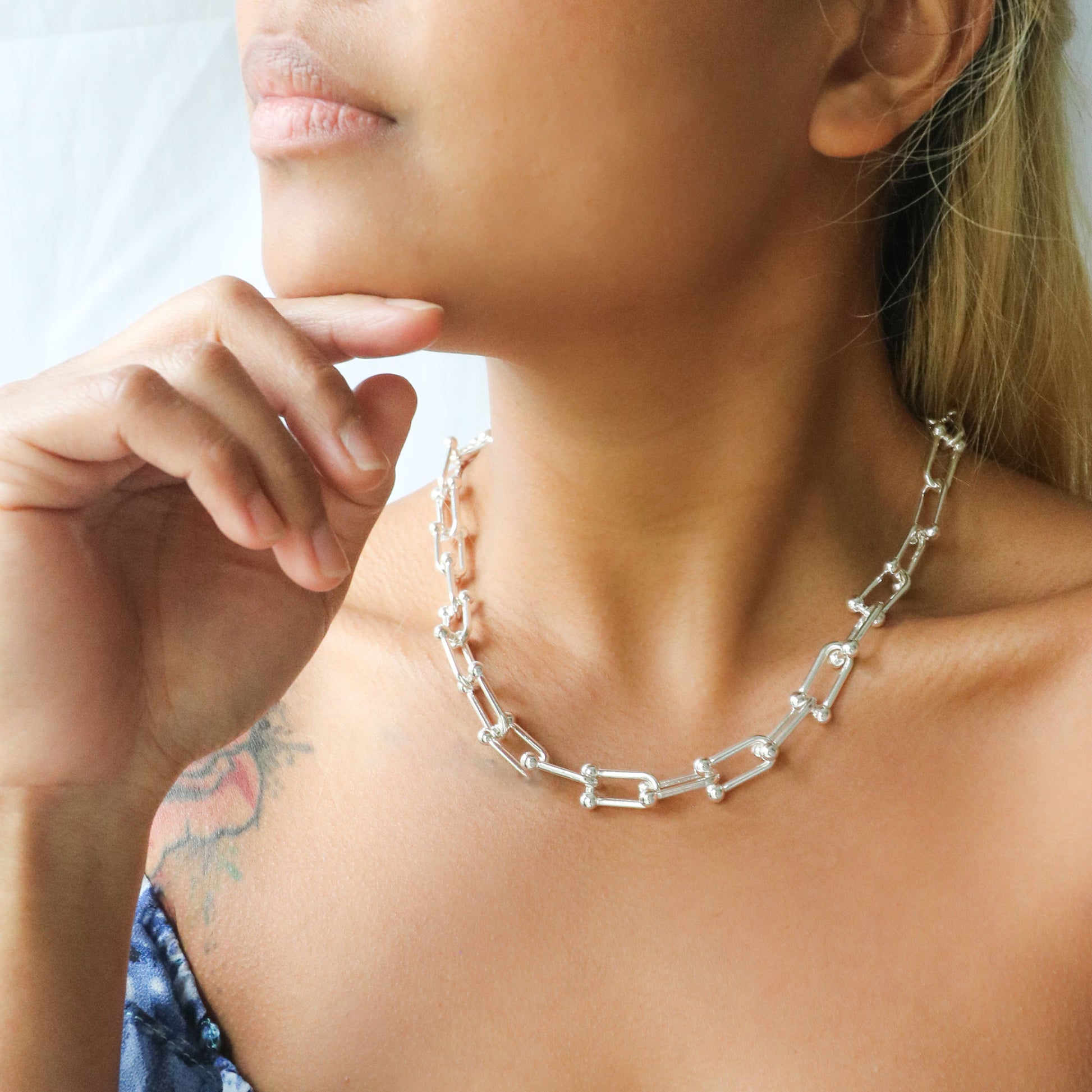 Silver plated chunky links necklace