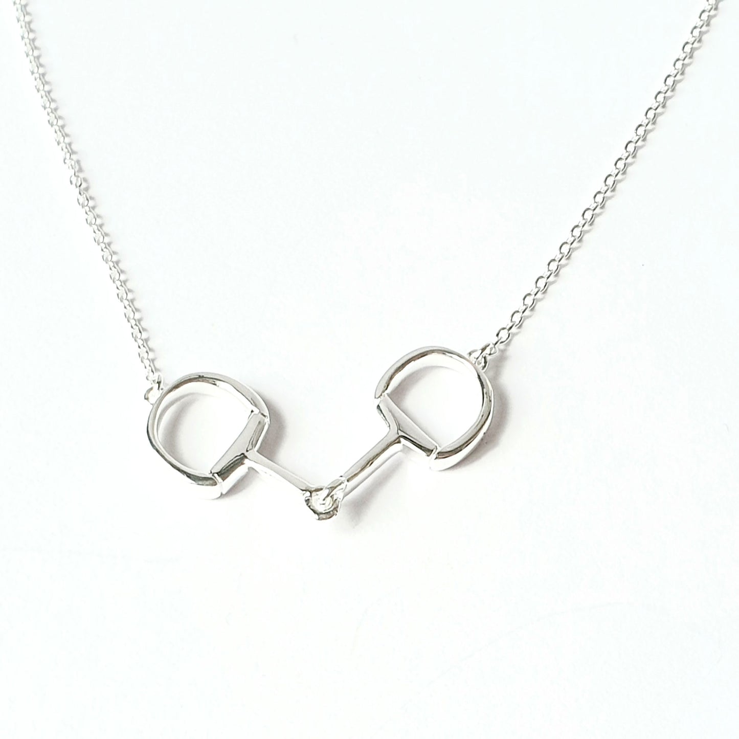 Sterling Silver Solo Snaffle Necklace