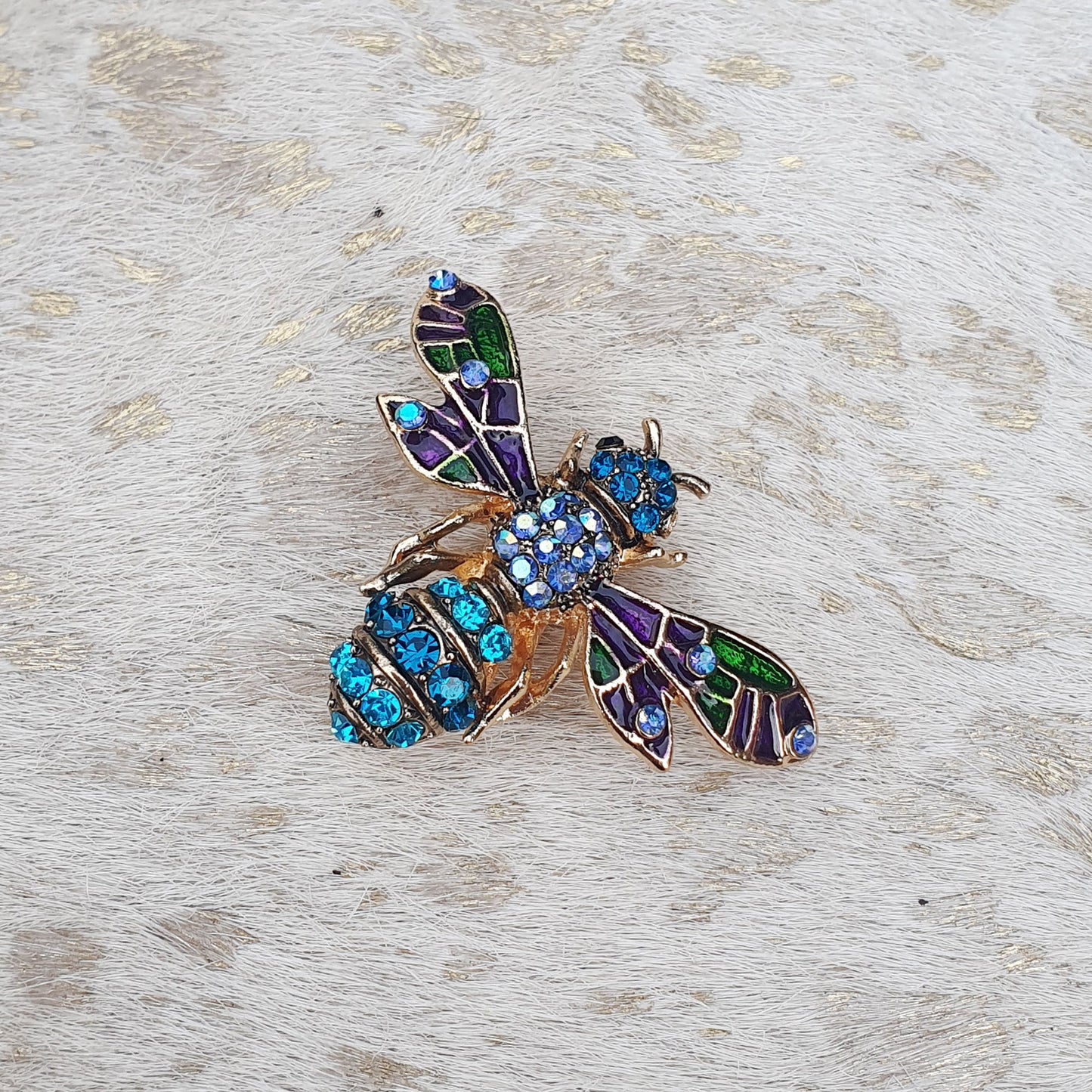 Blue diamante bee brooch