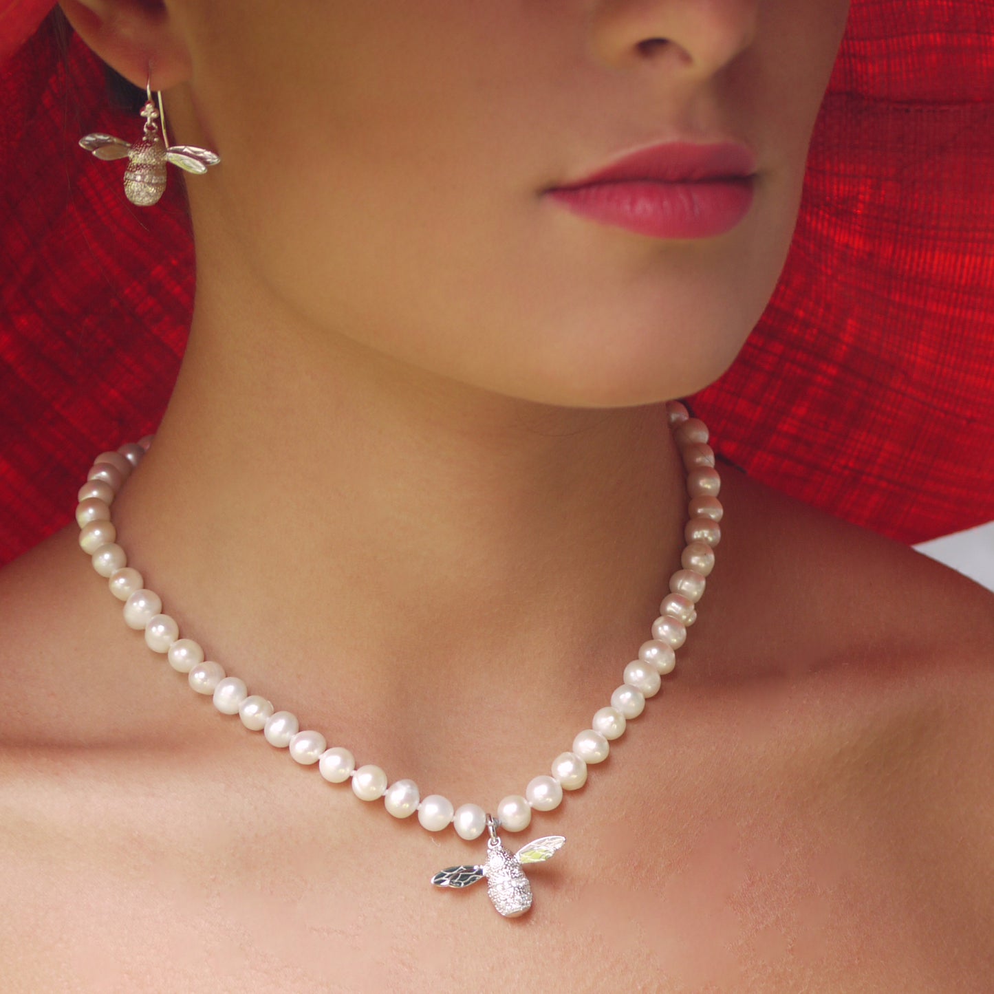 White freshwater pearls and cz bee necklace